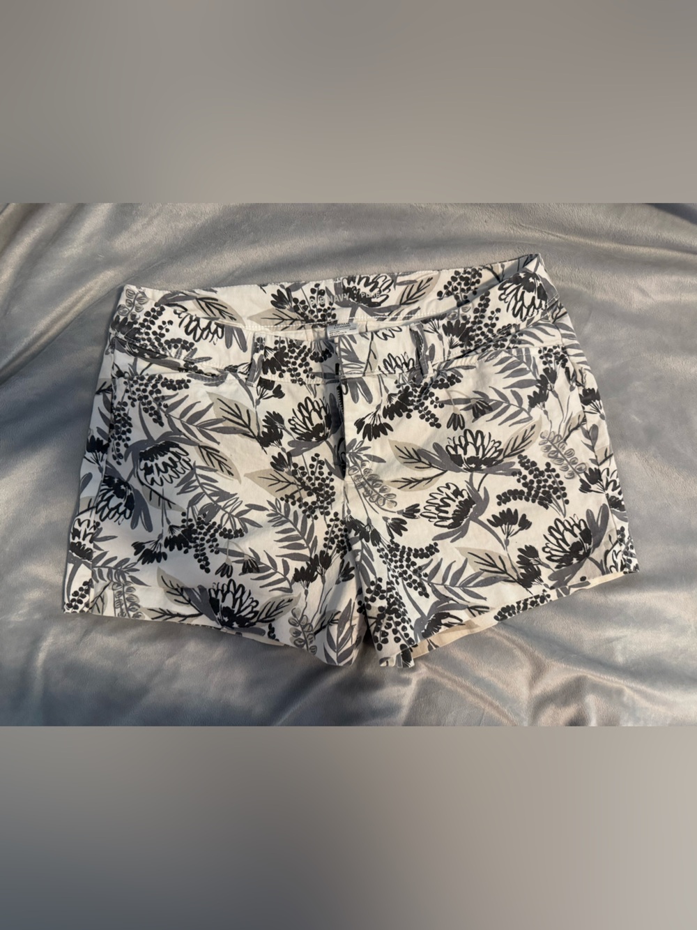 Old Navy Pixie White Shorts with Black Floral Print